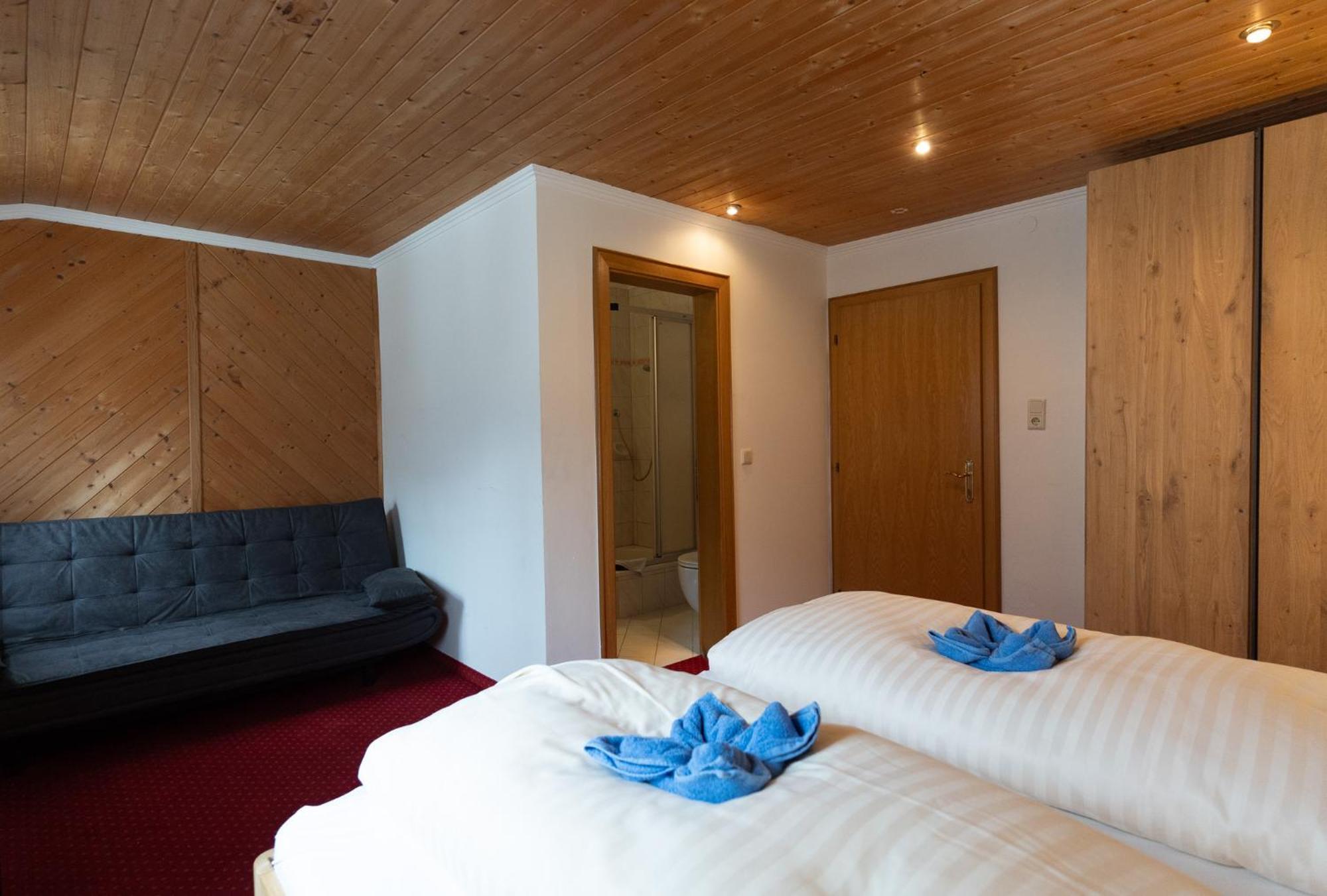 Hotel Pension Kandolf ทัมสเวก ภายนอก รูปภาพ